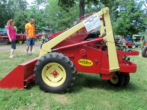 3 wheel skid steer|Skid.